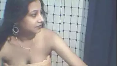 Kompoz Me Bhabhi Muslim - Hot X Sexy Video Bathroom School Kompoz Me indian porn tube at  Hindipornsite.com