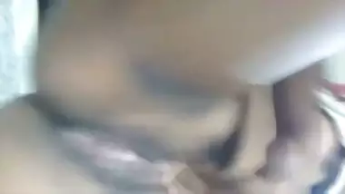 Dehati hairy pussy masturbation