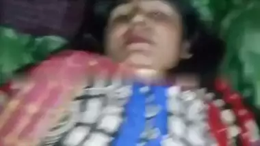 Hairy pussy village wife sex viral xxx with neighbor