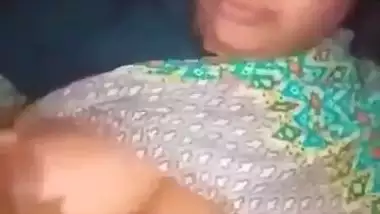 Bengali lady paid sex with client after sucking his penis