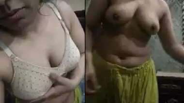 Hot Suhagrat Wali Bf Sunny Leone Ke Bhojpuri Mai indian porn tube at  Hindipornsite.com
