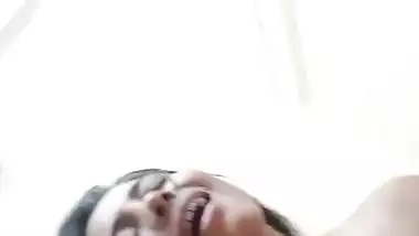 Man fucks a Patna girl and records Bihari sex video