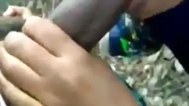 Dehati outdoor cock sucking