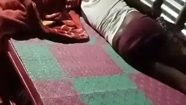 Village couple fucks at midnight in Indian sex video