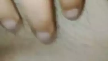 Guy fucks his sexy GF’s tight pussy in Hindi xxx MMS