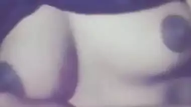 Desi Girl Showing Boobs