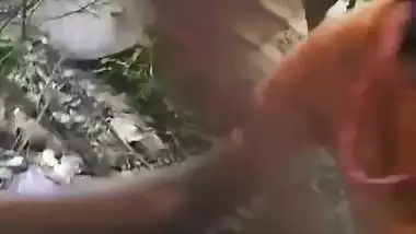 Hindi bf of desi lady fucking on a farm with a guy