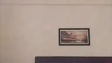 Slim Mumbai girl in doggy fucking with boyfriend