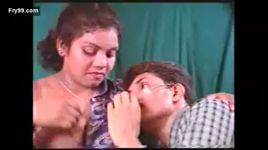 Vids Vids Vids Choti Bachi Aur Rakshas Lund Ka Sexy Video indian porn tube  at Hindipornsite.com