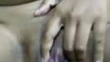Boudi Showing her Nude Body Part 1