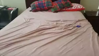 Cute NRI Punjabi chick fuck