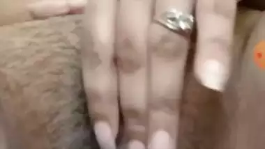 Chubby nude college girl on video call viral chat